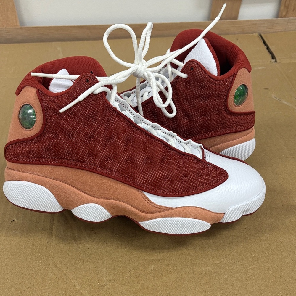Authentic Nike Air Jordan 13 Red and White High-Top Sneakers size 9